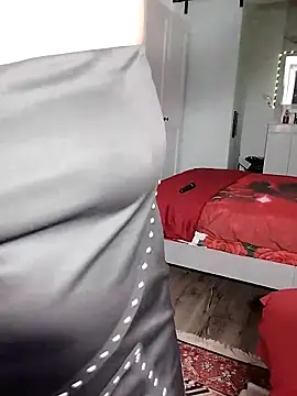 Snapshot of HotSpicyGujju chatting on 02/22/25, 07:47 HotSpicyGujju online show from 02/22/25, 07:47