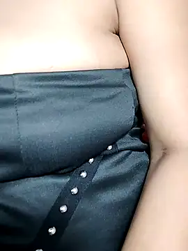 Snapshot of HotSpicyGujju chatting on 02/22/25, 10:52 HotSpicyGujju online show from 02/22/25, 10:52