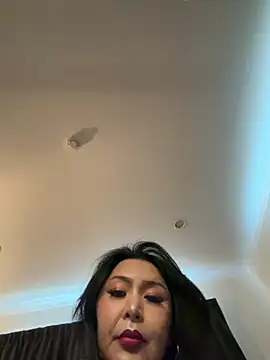 Snapshot of Cum2Thailandx chatting on 11/27/25, 09:26 Cum2Thailandx online show from 11/27/25, 09:26