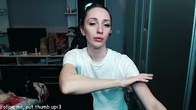 Natalimeowks online show from 12/30/24, 05:02