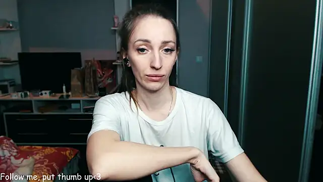Natalimeowks online show from 01/01/25, 03:35