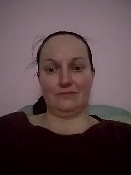 BustyLadyAlma online show from 05/31/26, 06:09
