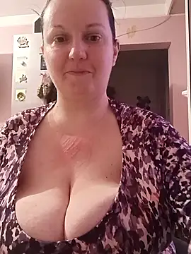 BustyLadyAlma online show from 02/23/26, 06:47