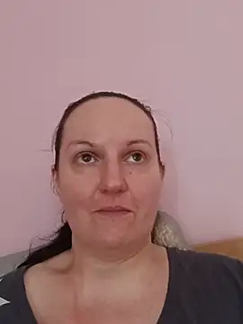 Snapshot of BustyLadyAlma chatting on 07/18/26, 07:06 BustyLadyAlma online show from 07/18/26, 07:06