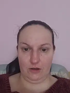 BustyLadyAlma online show from 05/17/26, 06:35