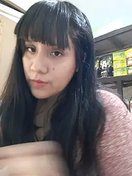 Snapshot of Kalani_Engel chatting on 03/22/25, 11:42 Kalani Engel online show from 03/22/25, 11:42