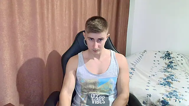 Todhorny9873 online show from 01/23/25, 09:50