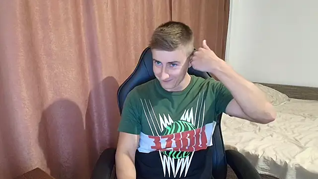 Todhorny9873 online show from 03/05/25, 10:00