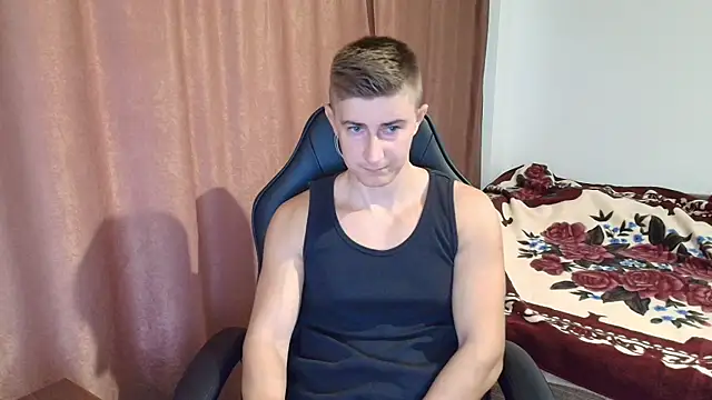 Todhorny9873 online show from 03/06/25, 06:08