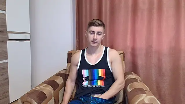 Todhorny9873 online show from 01/15/25, 07:37