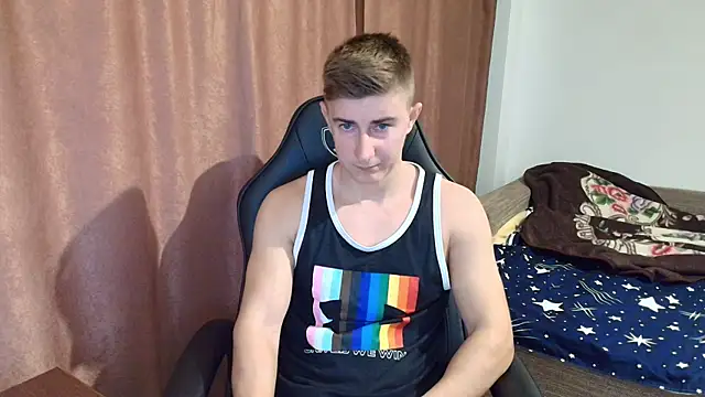 Todhorny9873 online show from 01/10/25, 04:44