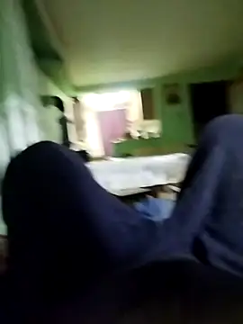 Snapshot of sarpe4 chatting on 02/20/26, 04:31 sarpe4 online show from 02/20/26, 04:31