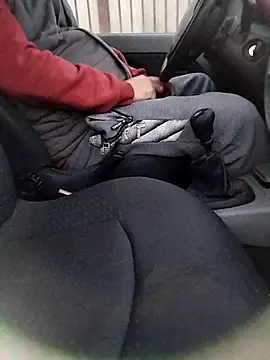 Snapshot of sarpe4 chatting on 01/19/26, 05:33 sarpe4 online show from 01/19/26, 05:33