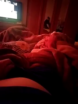 Snapshot of sarpe4 chatting on 04/12/26, 05:11 sarpe4 online show from 04/12/26, 05:11