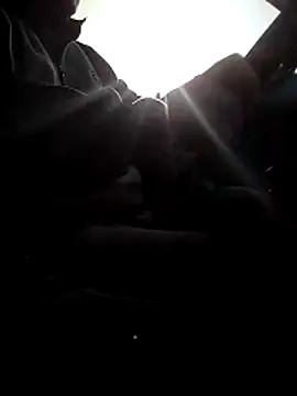 Snapshot of sarpe4 chatting on 02/12/26, 01:33 sarpe4 online show from 02/12/26, 01:33