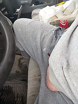 Snapshot of sarpe4 chatting on 03/31/26, 09:55 sarpe4 online show from 03/31/26, 09:55