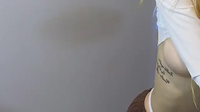 JuliaJuliette online show from 10/06/25, 12:39