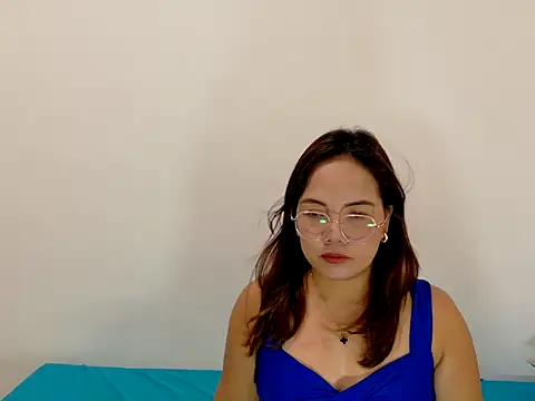 BURBERRY69 online show from 03/31/26, 06:48