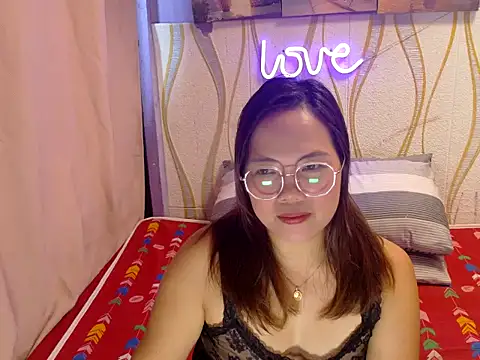 BURBERRY69 online show from 03/01/26, 11:49