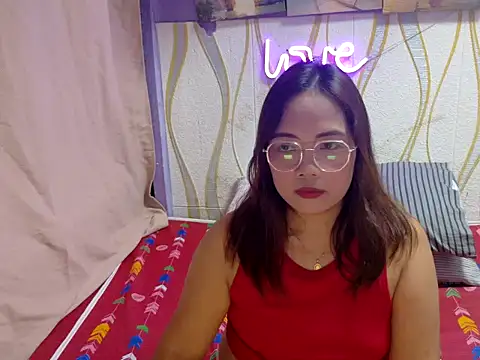 BURBERRY69 online show from 03/02/26, 10:44