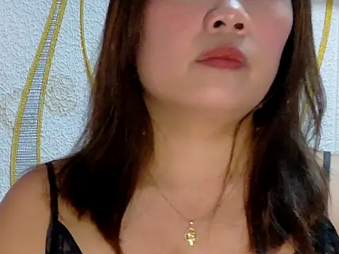 BURBERRY69 online show from 01/10/26, 05:47