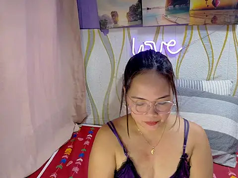 BURBERRY69 online show from 03/13/26, 05:56