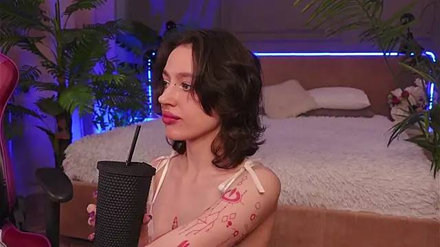 Devilinee online show from 03/20/26, 06:47