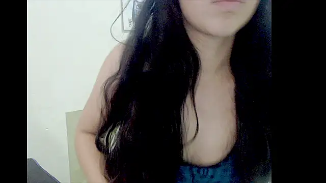 lizztaylor535 online show from 12/02/24, 05:43