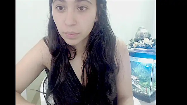 lizztaylor535 online show from 12/06/24, 03:17