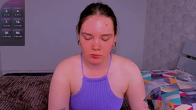 Snapshot of Janie_JJ_Curvie chatting on 06/25/26, 04:54 Janie JJ Curvie online show from 06/25/26, 04:54