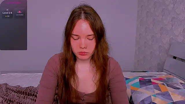 Janie JJ Curvie online show from 04/10/26, 03:24