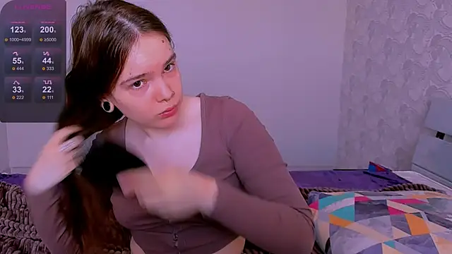 Janie JJ Curvie online show from 04/14/26, 02:05