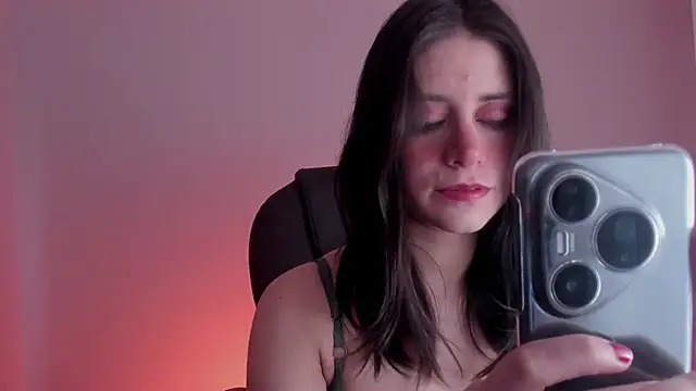 HazelKush online show from 11/06/25, 09:30