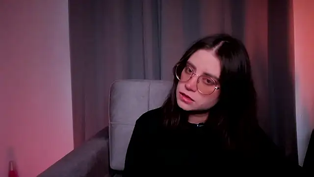 HazelKush online show from 02/05/26, 10:05