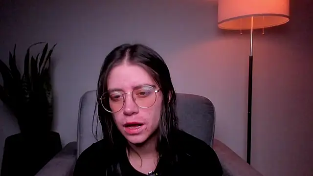 HazelKush online show from 02/22/26, 10:22