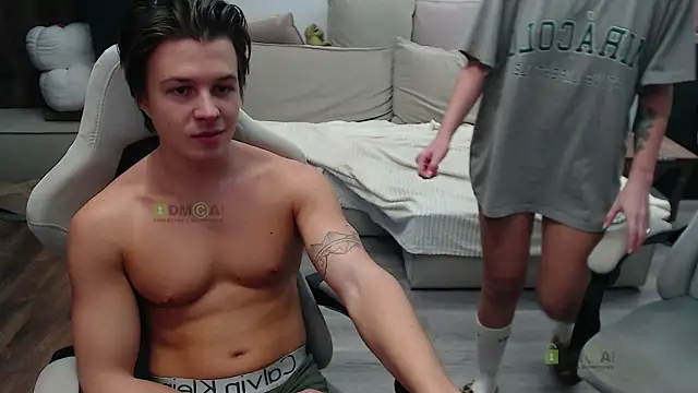 Sunny-Girl1 online show from 11/20/25, 08:04