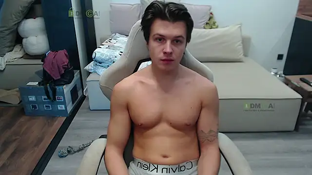 Sunny-Girl1 online show from 11/15/25, 08:40