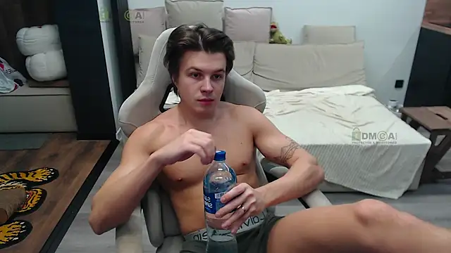 Sunny-Girl1 online show from 12/04/25, 08:24