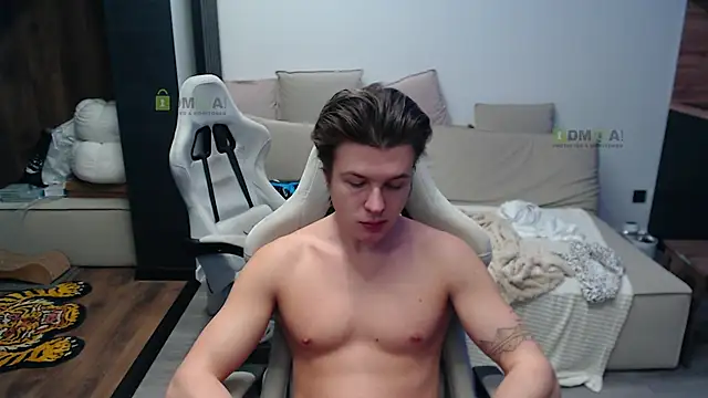 Sunny-Girl1 online show from 01/14/26, 07:23