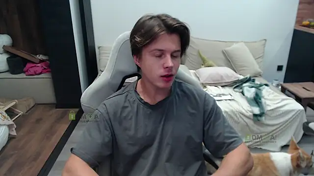 Sunny-Girl1 online show from 10/24/25, 06:51