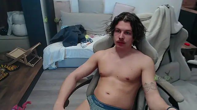 Sunny-Girl1 online show from 04/10/26, 12:45