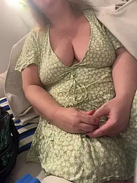 cplcokins34 online show from 03/22/25, 02:25