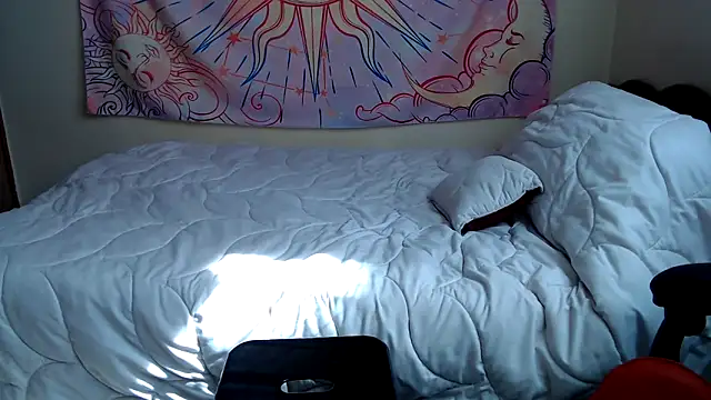 Snapshot of ArrangedFoot chatting on 12/14/25, 07:08 ArrangedFoot online show from 12/14/25, 07:08