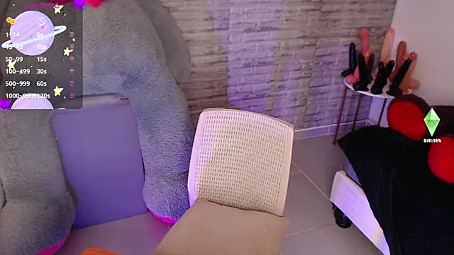 TinnaCobb online show from 05/18/26, 11:48
