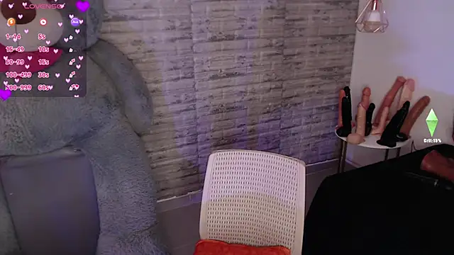 TinnaCobb online show from 04/14/26, 04:12