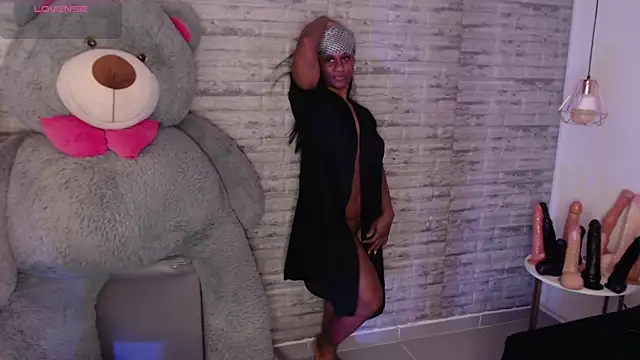 TinnaCobb online show from 03/13/26, 04:12