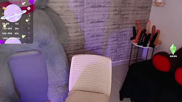 TinnaCobb online show from 05/19/26, 04:14
