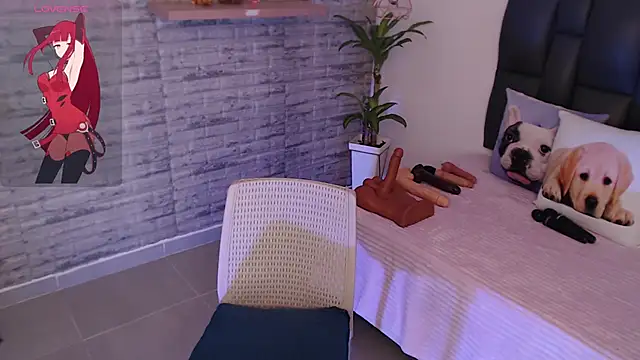 TinnaCobb online show from 03/06/25, 02:40