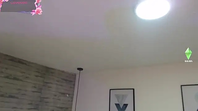 Snapshot of TinnaCobb chatting on 02/28/26, 12:05 TinnaCobb online show from 02/28/26, 12:05