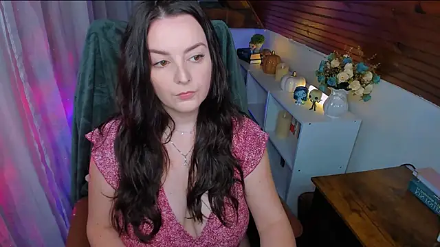 ErinMarshall online show from 11/25/25, 03:34